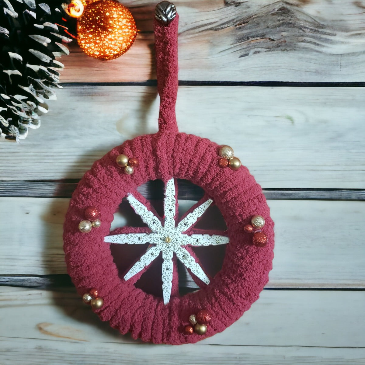 Mini Holiday 8' Wreaths