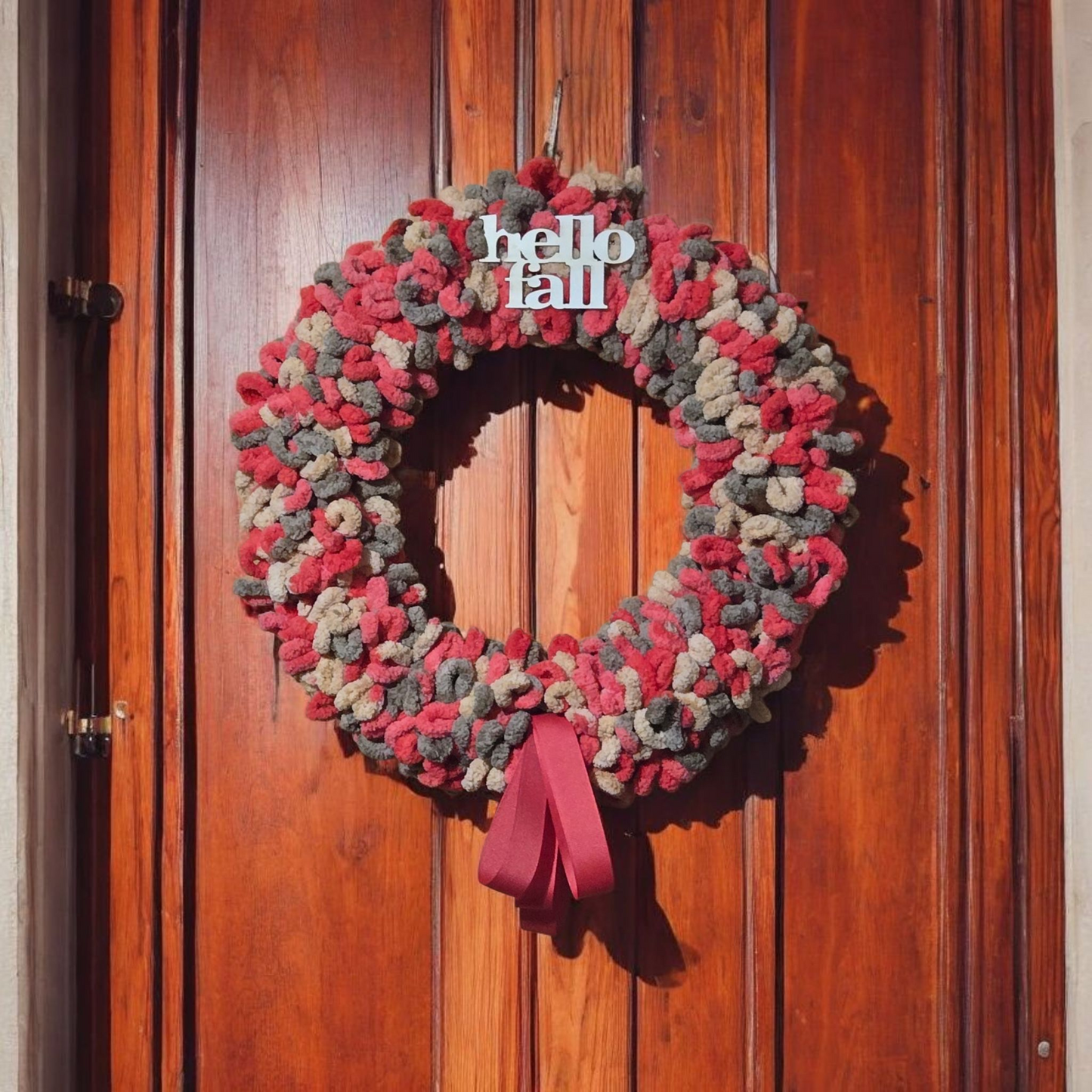 Hello Fall 15' Wreath