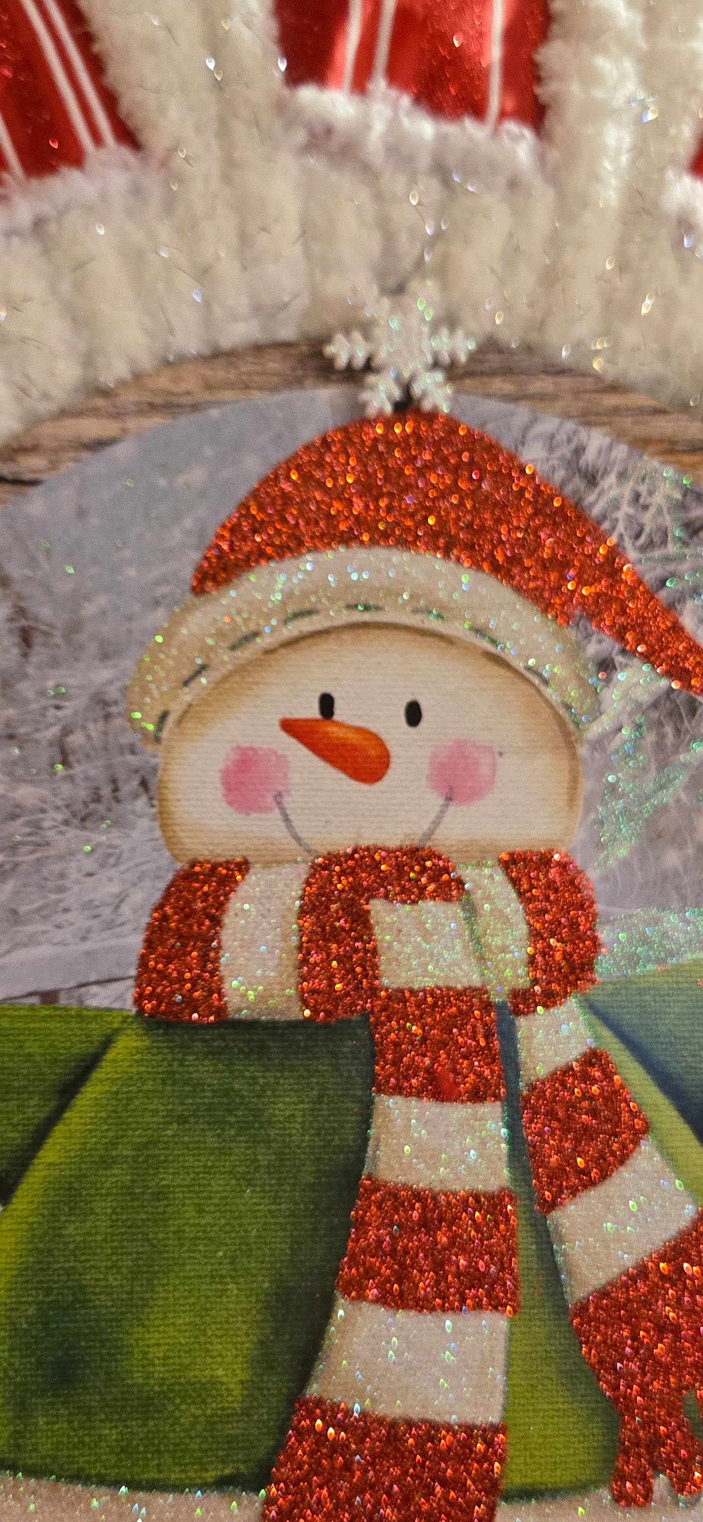 Let it Snow 18' Holiday Wreath